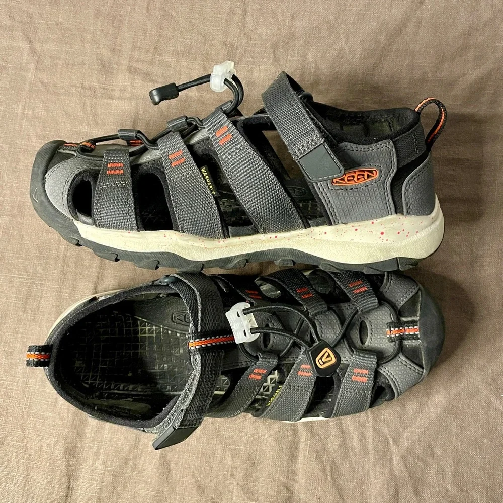 Keen Neport Neo H2 Waterproof Outdoor Hiking Trekking Swimming Unisex Sandals 3